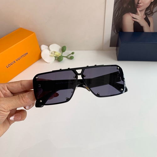 ルイヴィトンサングラス側面デザイン